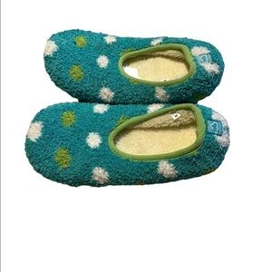 NWOT World’s Softest Slippers